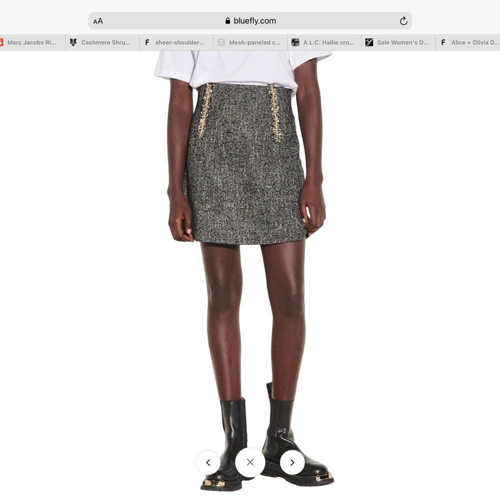 Sandro skirt size 1 NWT